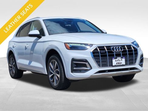Used 2021 Audi Q5 2.0T Premium Plus w/ Premium Plus Package AWD/4WD image 5
