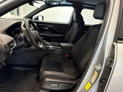 Used 2025 Acura ADX A-Spec image 13