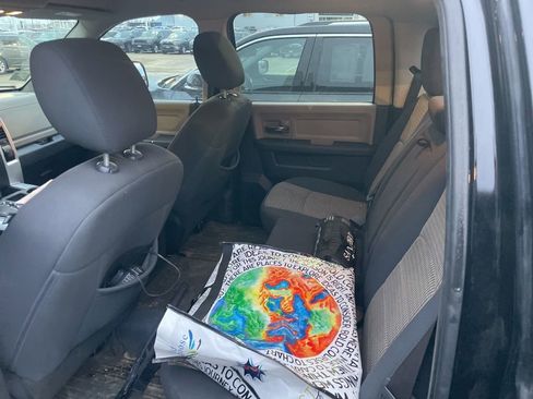 Used 2012 RAM 1500 Big Horn w/ Luxury Group image 8