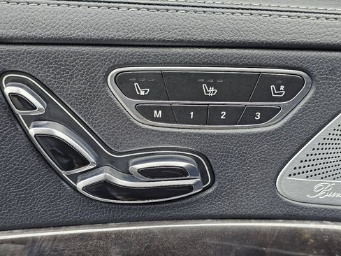 Used 2015 Mercedes-Benz S 550 4dr Sdn S 550 4MATIC w/ Sport Package image 19