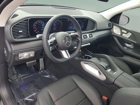 New 2026 Mercedes-Benz GLS 450 4MATIC image 27