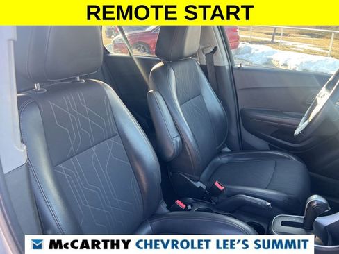 Used 2018 Chevrolet Trax LT w/ LT Convenience Package image 20