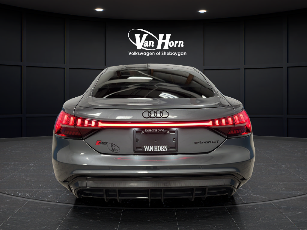 Used 2023 Audi RS e-tron GT w/ Ceramic Brake Package AWD/4WD image 6