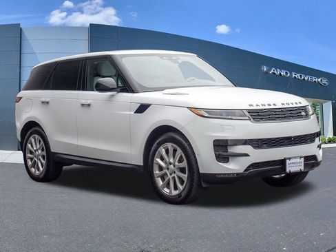 Certified 2024 Land Rover Range Rover Sport SE AWD/4WD image 3