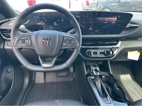 New 2026 Buick Envista Sport Touring w/ Convenience I Package FWD image 8
