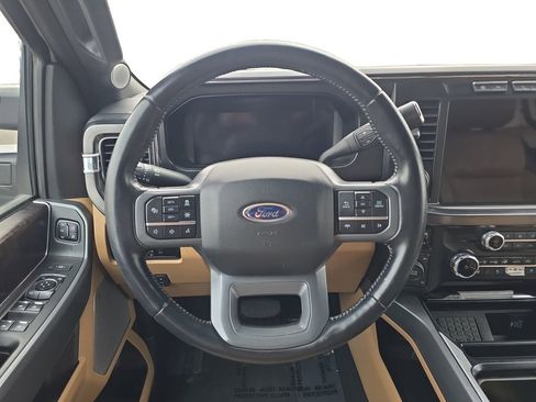 Used 2024 Ford F250 Lariat w/ Lariat Ultimate Package image 14