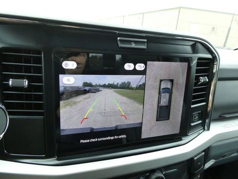 New 2026 Ford F250 XLT w/ XLT Premium Package AWD/4WD image 26