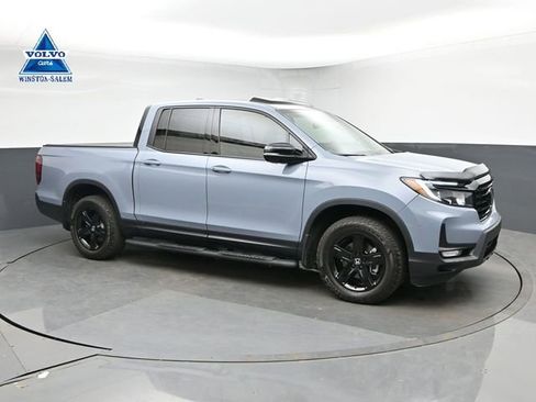 Used 2023 Honda Ridgeline Black Edition image 1