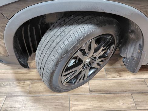 Used 2022 Honda Pilot Black Edition image 32