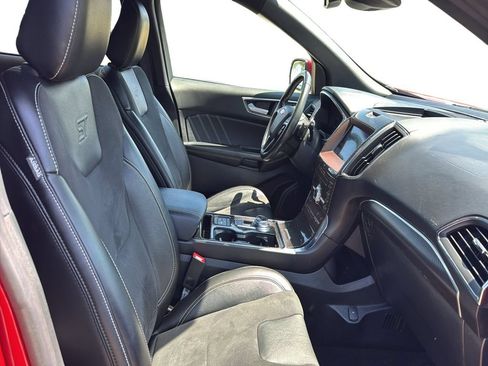 Certified 2020 Ford Edge ST w/ Equipment Group 401A AWD/4WD image 20