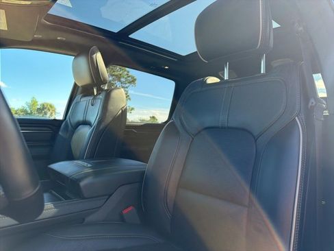 Used 2021 RAM 1500 Limited image 13