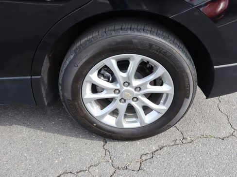 Used 2021 Chevrolet Equinox LT image 39