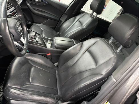 Used 2018 Audi Q7 3.0T Prestige w/ Prestige Package image 38