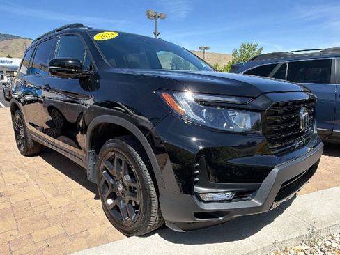Used 2024 Honda Passport Black Edition image 1