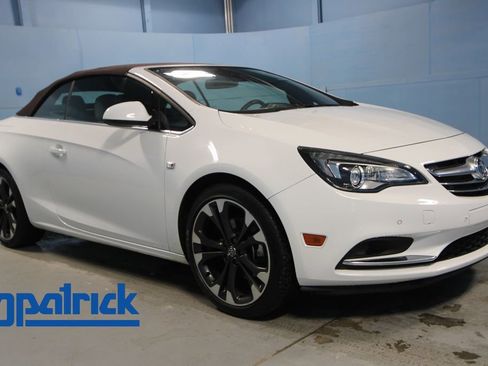 Used 2019 Buick Cascada Premium FWD image 1