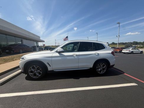 Used 2021 BMW X3 xDrive30i w/ Premium Package AWD/4WD image 4