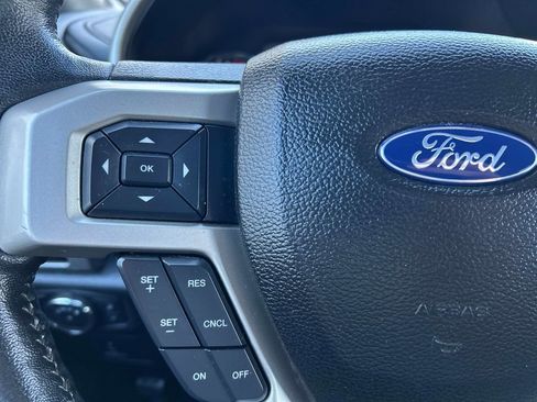 Used 2017 Ford F150 Lariat w/ Equipment Group 502A Luxury AWD/4WD image 25