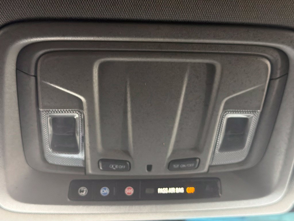 Used 2021 GMC Sierra 1500 4x4 Crew Cab w/ Convenience Package image 21