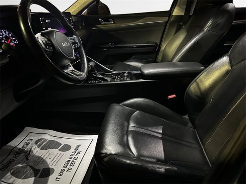 Used 2022 Kia K5 EX w/ EX Premium Package image 12