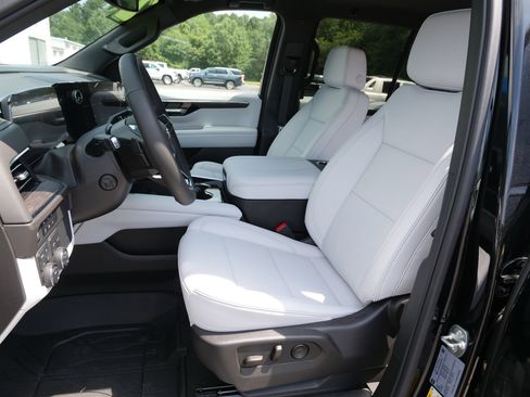 New 2025 Chevrolet Tahoe Premier image 15