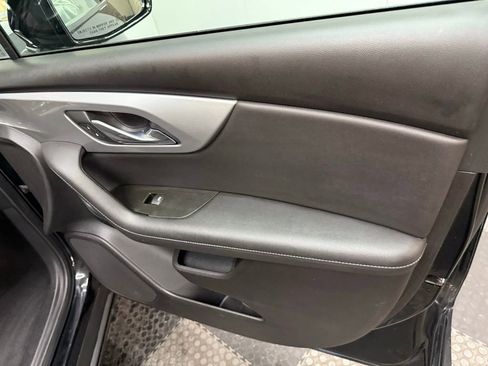 Used 2020 Chevrolet Blazer LT image 45