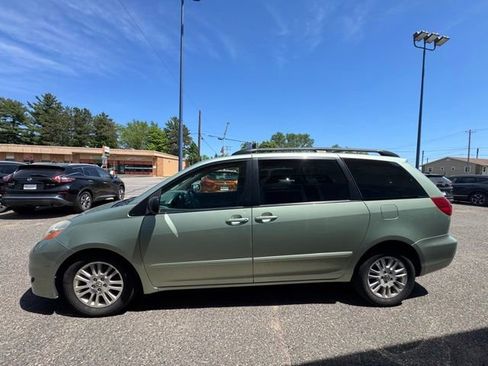 Used 2008 Toyota Sienna LE FWD image 4