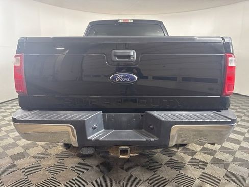 Used 2016 Ford F350 XLT w/ Camper Package image 19