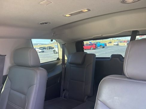 Used 2019 GMC Yukon Denali w/ Denali Ultimate Package image 8