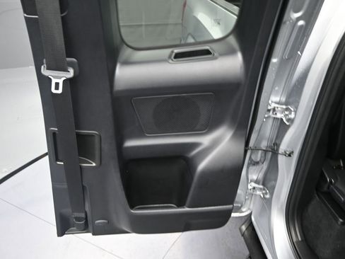 Used 2023 Toyota Tacoma SR5 image 9