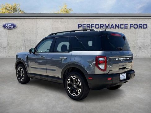 Used 2025 Ford Bronco Sport Outer Banks w/ Outer Banks Tech Package+ AWD/4WD image 11