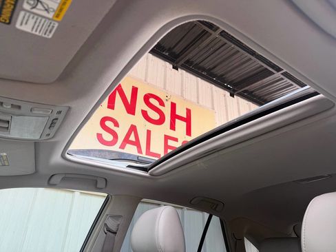 Used 2004 Lexus RX 330 FWD image 22