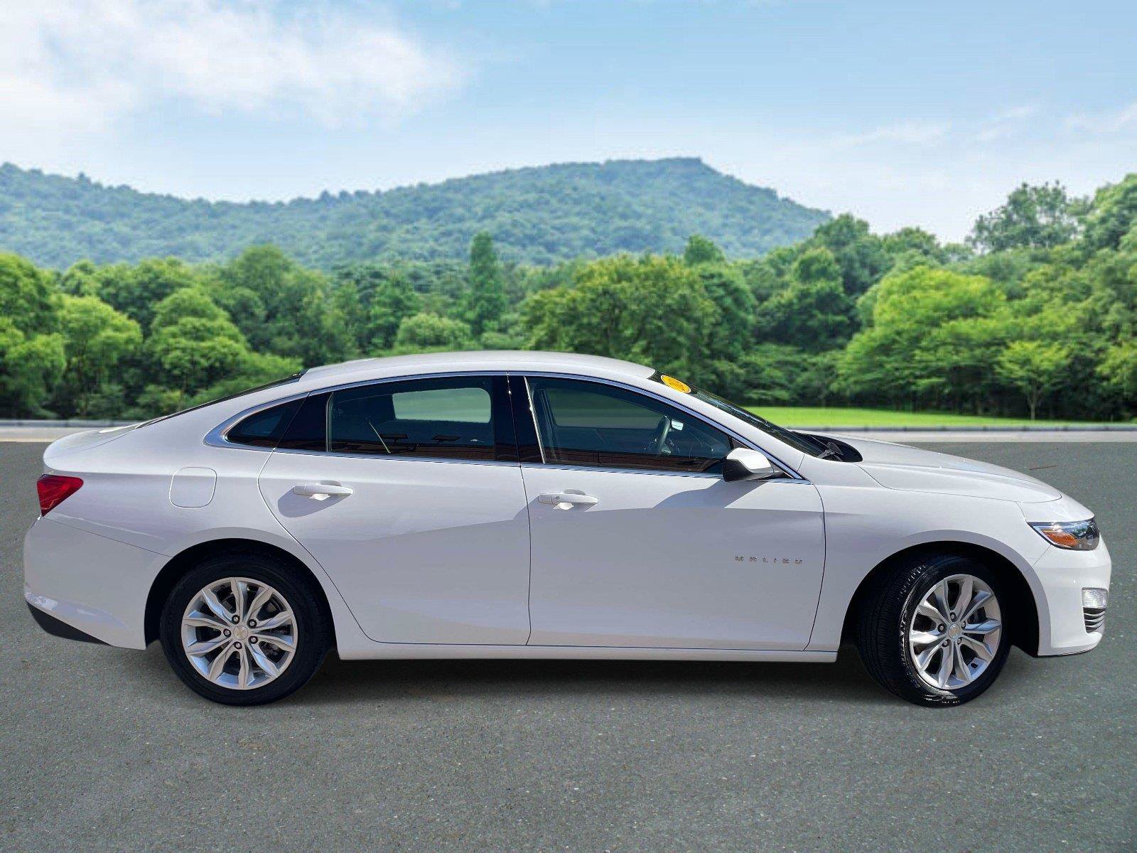 Used 2024 Chevrolet Malibu LT FWD image 22