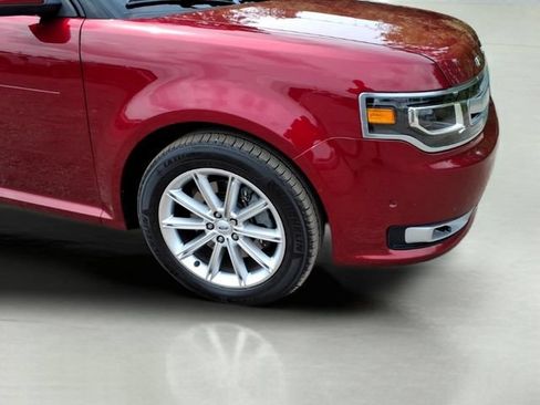 Used 2019 Ford Flex Limited w/ Equipment Group 301A AWD/4WD image 4