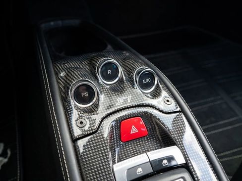 Used 2012 Ferrari 458 Italia Coupe RWD image 25