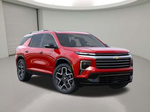 New 2026 Chevrolet Traverse High Country w/ LPO, Floor Liner Package image 7