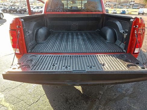 Used 2015 RAM 1500 Big Horn image 29