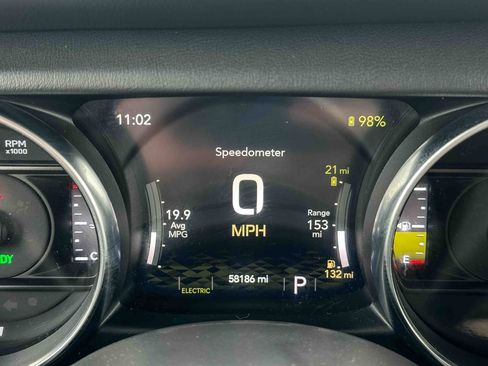 Used 2022 Jeep Wrangler Unlimited Sahara w/ Cold Weather Group image 25