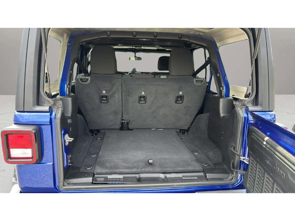 Used 2020 Jeep Wrangler Unlimited Sport S AWD/4WD image 9