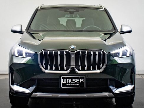 Used 2024 BMW X1 xDrive28i w/ Premium Package image 2
