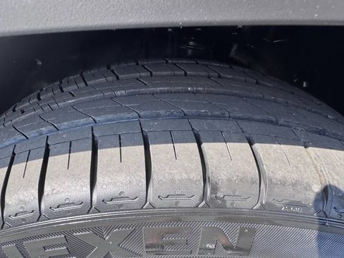 Used 2024 Chevrolet Trax RS w/ Driver Confidence Package image 13