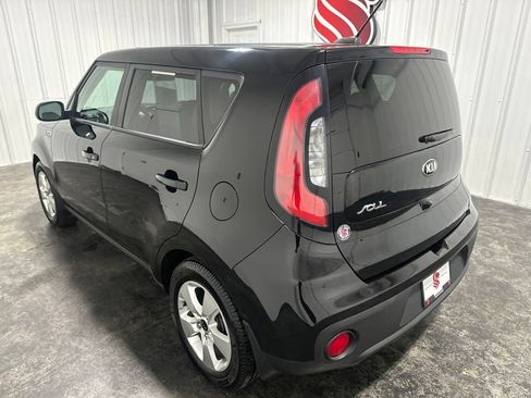 Used 2018 Kia Soul w/ Convenience Package FWD image 8