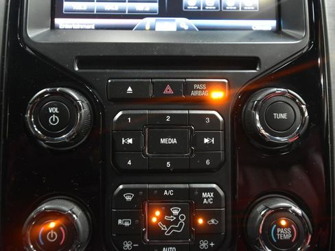 Used 2013 Ford F150 Limited image 38