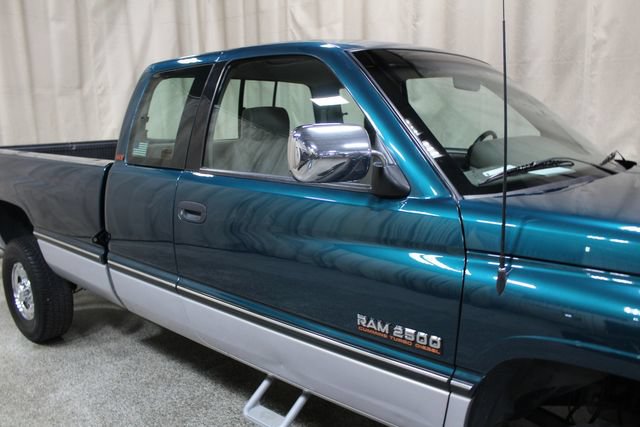 Used 1996 Dodge Ram 2500 Truck 4x4 Club Cab image 11