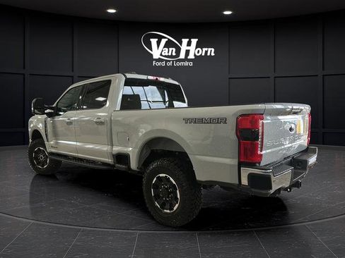 New 2026 Ford F250 XLT w/ XLT Premium Package image 5