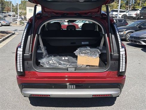 New 2026 Hyundai Ioniq 9 SEL image 18