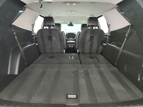 Used 2019 Chevrolet Traverse LT w/ LPO, Floor Liner Package AWD/4WD image 30