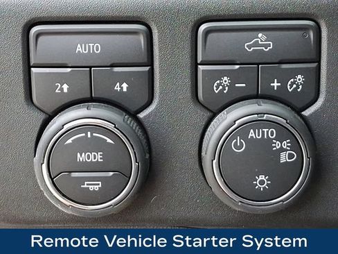 Used 2026 Chevrolet Silverado 1500 LT AWD/4WD image 9
