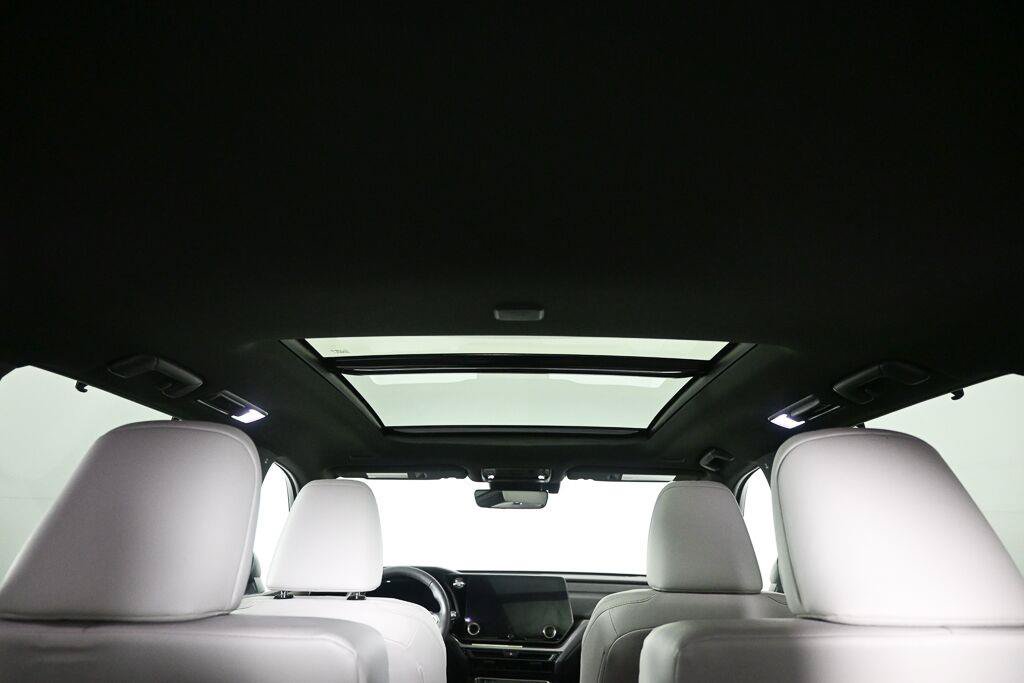 Used 2024 Lexus TX 350 FWD w/ Captains Chair Package image 18