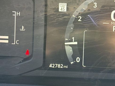 Used 2024 Toyota Tacoma SR5 RWD image 11