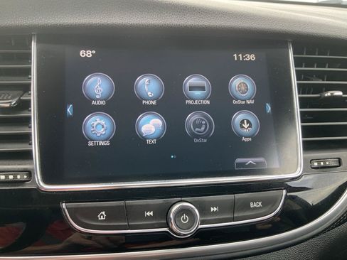 Used 2020 Buick Encore Preferred FWD image 28